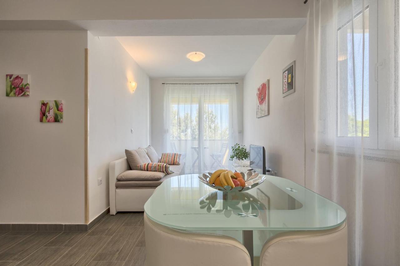 Apartments Gilly 2 Premantura Zewnętrze zdjęcie