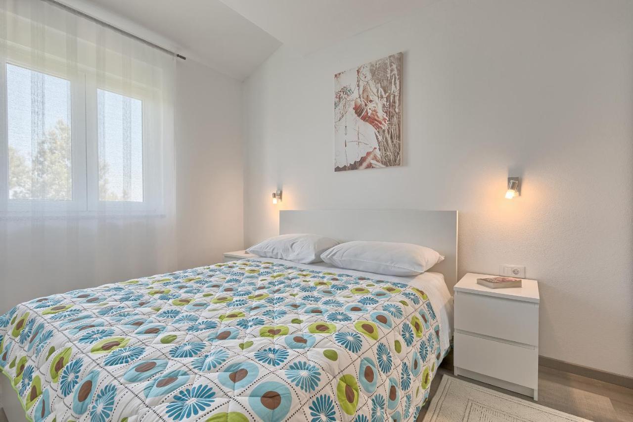 Apartments Gilly 2 Premantura Zewnętrze zdjęcie