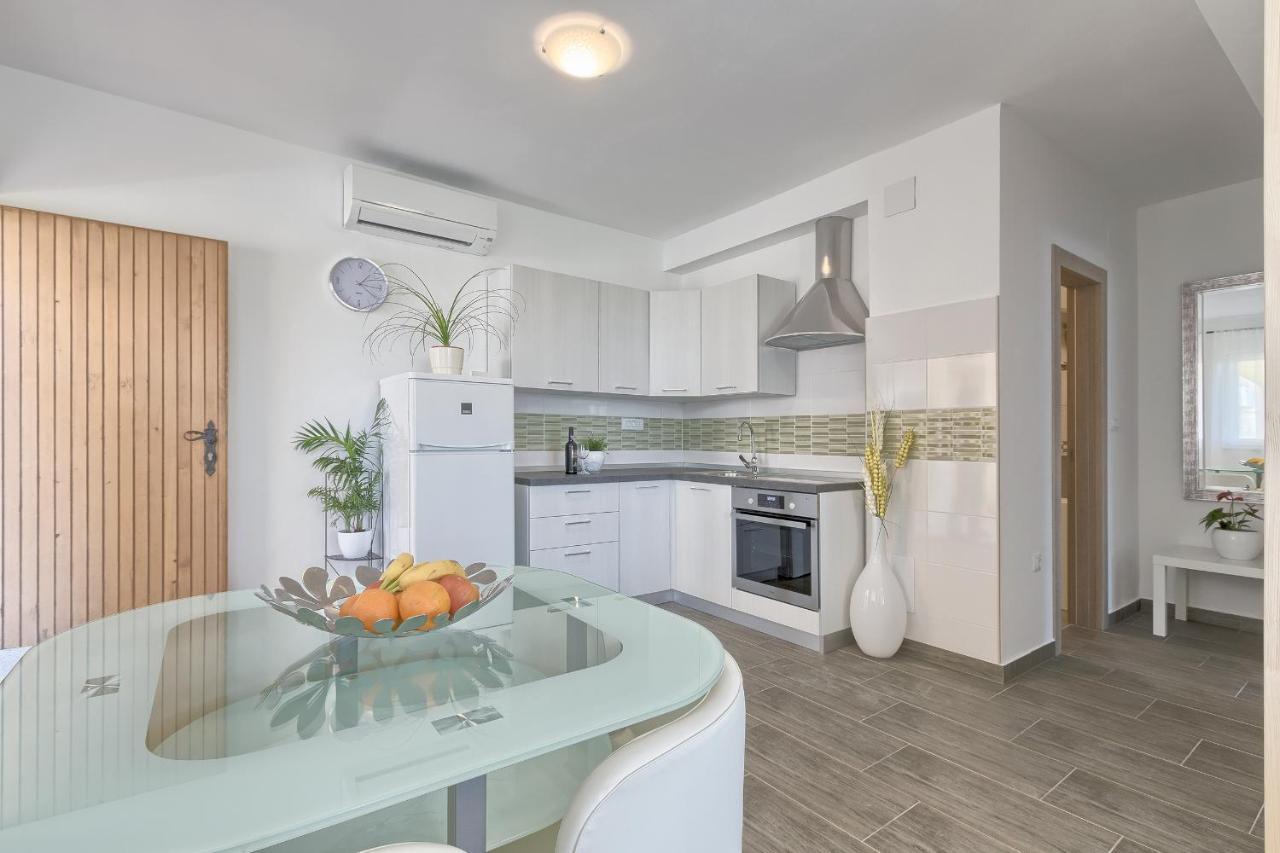 Apartments Gilly 2 Premantura Zewnętrze zdjęcie