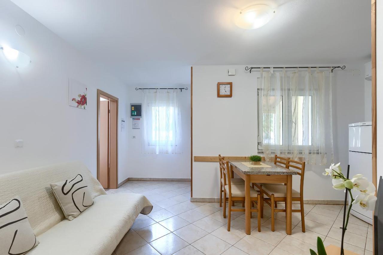 Apartments Gilly 2 Premantura Zewnętrze zdjęcie