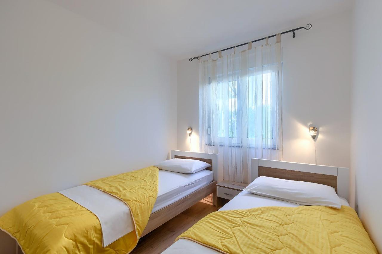 Apartments Gilly 2 Premantura Zewnętrze zdjęcie
