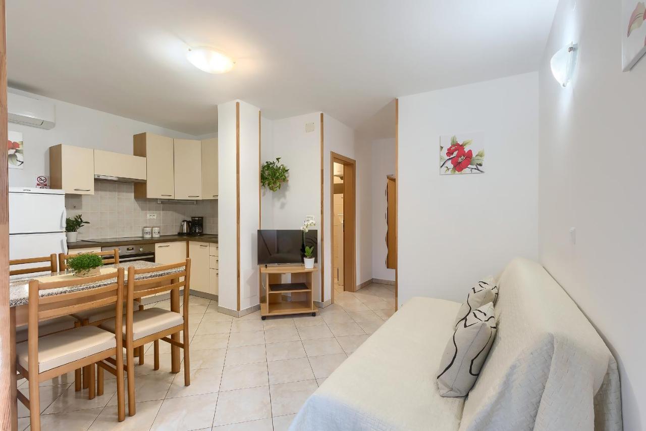 Apartments Gilly 2 Premantura Zewnętrze zdjęcie