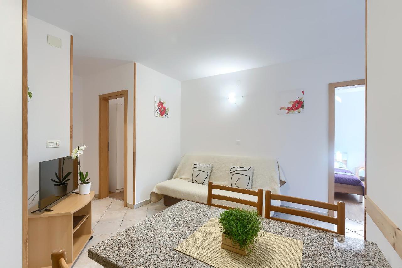 Apartments Gilly 2 Premantura Zewnętrze zdjęcie